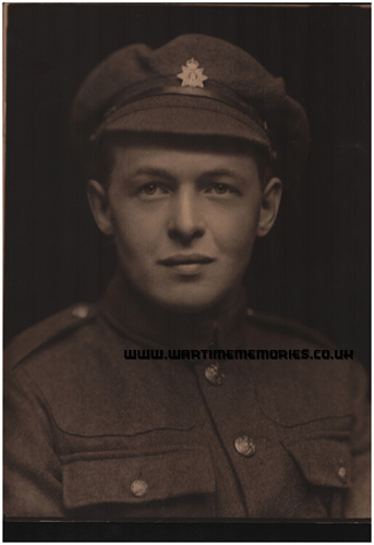 <p>Portrait photo of Arthur Herbert before embarkation for France in 1914