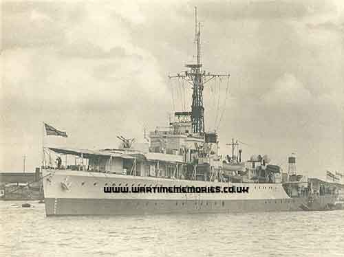 Brutal daytime Slagskib HMS Black Swan in the Second World War 1939-1945 - The Wartime Memories  Project -